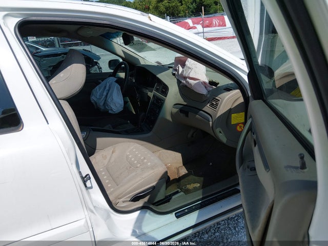 Продаж на аукціоні авто 2005 Volvo S60 2.5t A/2.5t A Sr W/premium Package, vin: YV1RS592952460881, номер лоту: 45514844