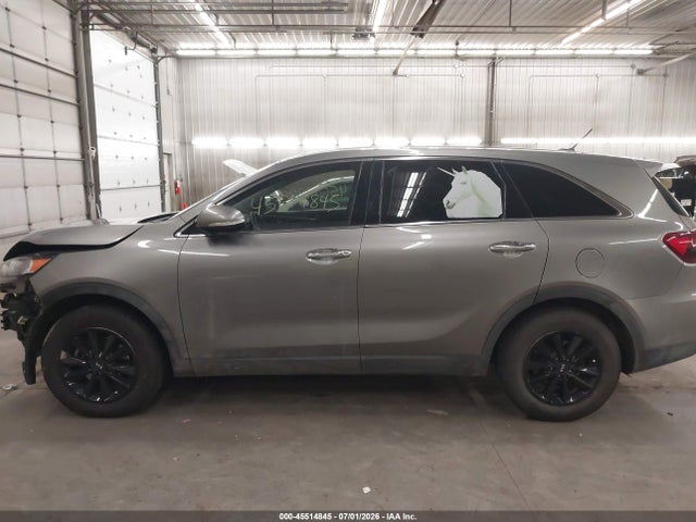Продажа на аукционе авто 2019 Kia Sorento 3.3l Lx, vin: 5XYPG4A54KG483730, номер лота: 45514845