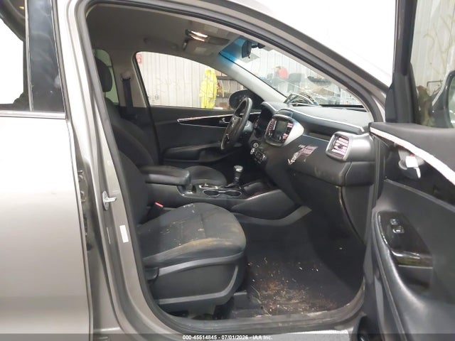 Продажа на аукционе авто 2019 Kia Sorento 3.3l Lx, vin: 5XYPG4A54KG483730, номер лота: 45514845