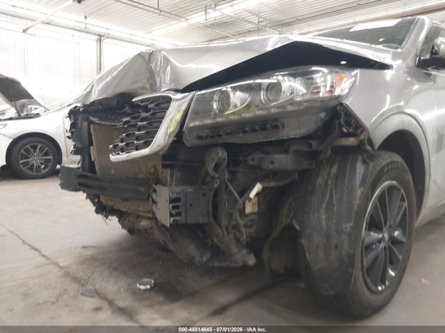 Продажа на аукционе авто 2019 Kia Sorento 3.3l Lx, vin: 5XYPG4A54KG483730, номер лота: 45514845