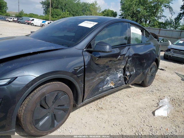 Продаж на аукціоні авто 2026 Tesla Model Y All-wheel Drive/long Range Launch Series/premium All-wheel Drive, vin: 7SAYGDEE6TF355113, номер лоту: 45514874