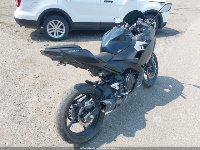 Kawasaki EX400 2019 JKAEXKH12KDA40681 Image 4