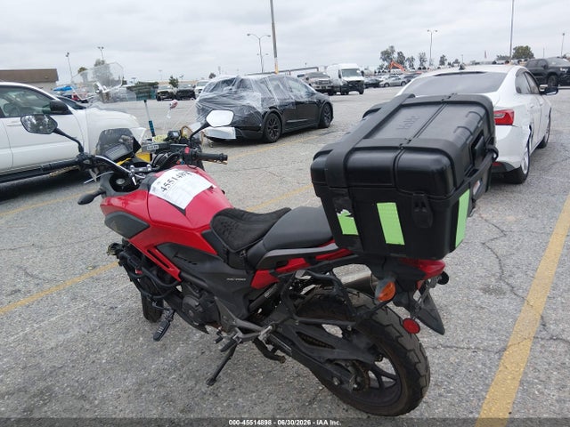 Honda NC700X 2015 JH2RC6352FK300166 Image 3