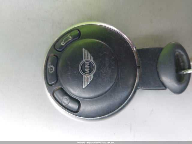 45514899 :رقم المزاد ، WMWSU3C52BT094774 vin ، 2011 Mini Cooper مزاد بيع