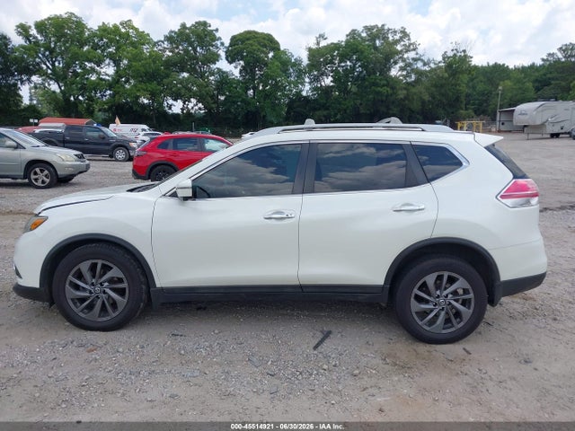 2016 Nissan Rogue Sl მანქანა იყიდება აუქციონზე, vin: 5N1AT2MV0GC888136, აუქციონის ნომერი: 45514921