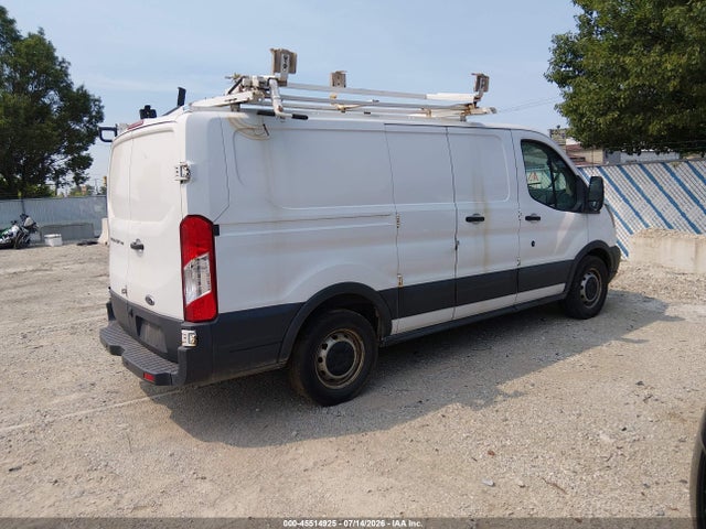 2016 Ford Transit-150 მანქანა იყიდება აუქციონზე, vin: 1FTYE1ZM8GKA76130, აუქციონის ნომერი: 45514925