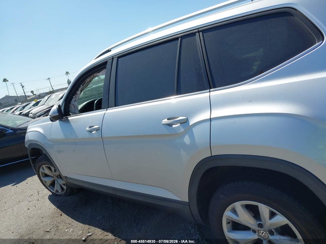 45514930 :رقم المزاد ، 1V2CR2CA3JC505385 vin ، 2018 Volkswagen Atlas 3.6l V6 Se مزاد بيع