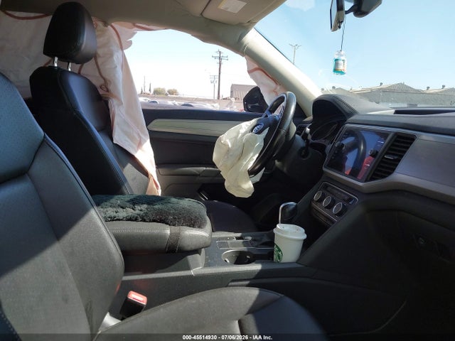 45514930 :رقم المزاد ، 1V2CR2CA3JC505385 vin ، 2018 Volkswagen Atlas 3.6l V6 Se مزاد بيع