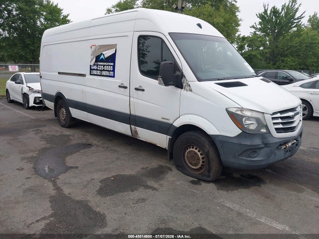 Продажа на аукционе авто 2015 Freightliner Sprinter 2500 High Roof, vin: WDYPE8DC5FP114096, номер лота: 45514950