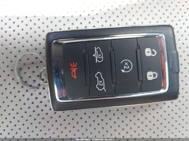 Продаж на аукціоні авто 2023 Jeep Grand Wagoneer L Series Ii 4x4, vin: 1C4SJSFP1PS529705, номер лоту: 45514981