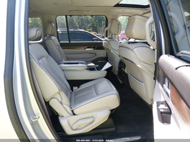 Продаж на аукціоні авто 2023 Jeep Grand Wagoneer L Series Ii 4x4, vin: 1C4SJSFP1PS529705, номер лоту: 45514981