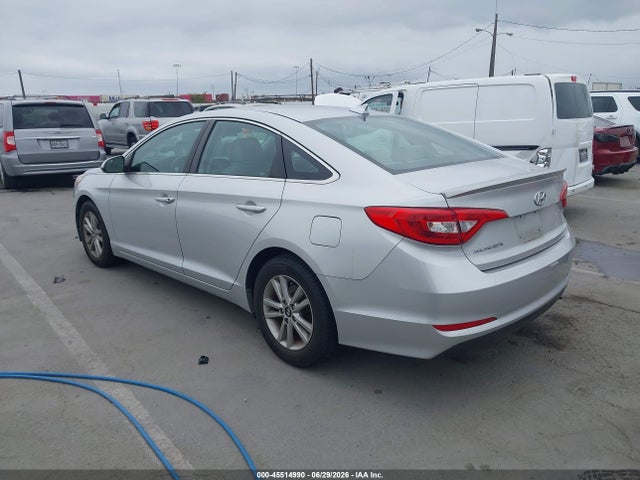 Hyundai SONATA SE 2015 5NPE24AF9FH156043 Image 3