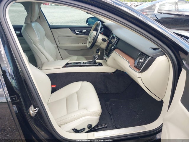 Aukcja sprzedaży 2021 Volvo S60 T5 Momentum, vin: 7JR102TZXMG107839, numer aukcji: 45515022