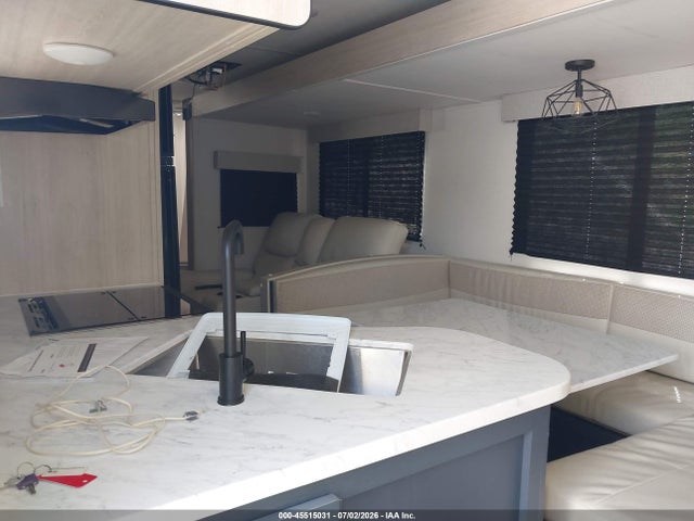 Avenger Travel Trailer 2024 5ZT2AVSB2RB938132 Image 5