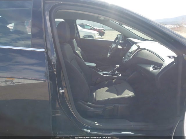 1G1ZD5ST4PF145672 Chevrolet Malibu Fwd 1lt