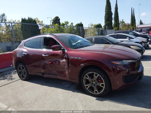 Maserati Levante 2017 ZN661XUS8HX243200 Image 13