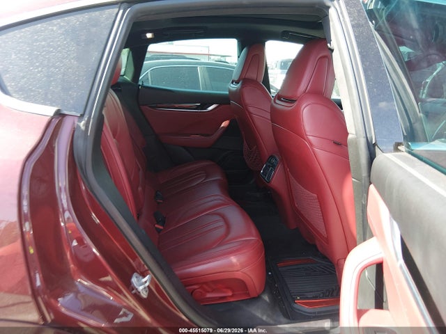 Maserati Levante 2017 ZN661XUS8HX243200 Image 8