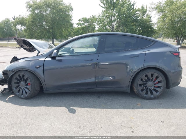 45515109 :رقم المزاد ، 7SAYGDEF3SA345045 vin ، 2025 Tesla Model Y Performance Dual Motor All-wheel Drive مزاد بيع