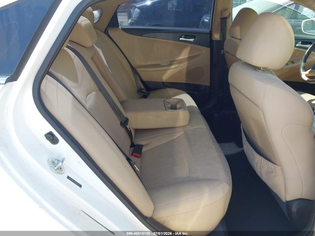 5NPEB4AC2EH927771 Hyundai Sonata