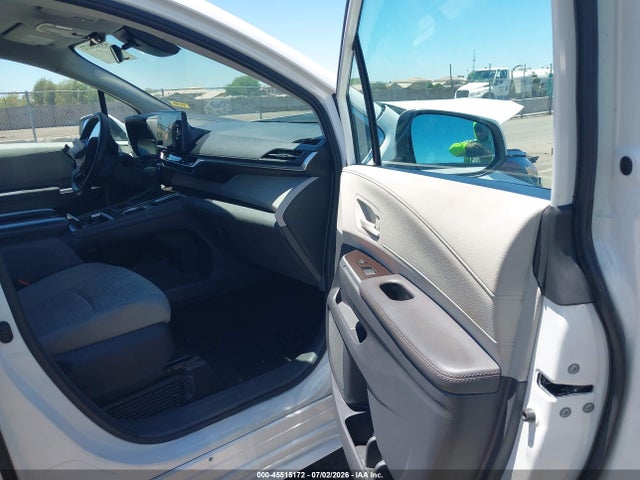 Toyota SIENNA LE 2023 5TDKRKEC0PS157600 Image 5
