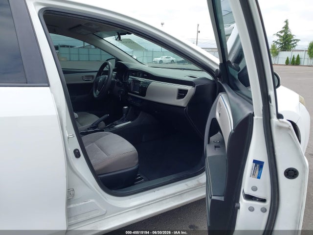 5YFBURHEXFP240740 Toyota Corolla Le Plus