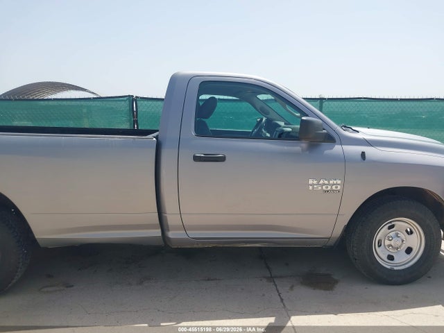 45515198 :رقم المزاد ، 3C6JR7DG3MG635233 vin ، 2021 Ram 1500 Classic Tradesman  4x4 8' Box مزاد بيع