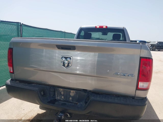 45515198 :رقم المزاد ، 3C6JR7DG3MG635233 vin ، 2021 Ram 1500 Classic Tradesman  4x4 8' Box مزاد بيع