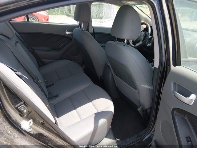 KIA FORTE LX 2018 3KPFL4A76JE233359 Image 8