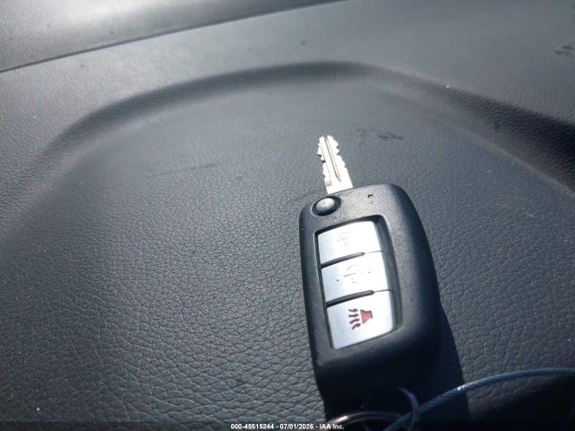 JN1BJ1CPXKW220933 Nissan Rogue Sport S