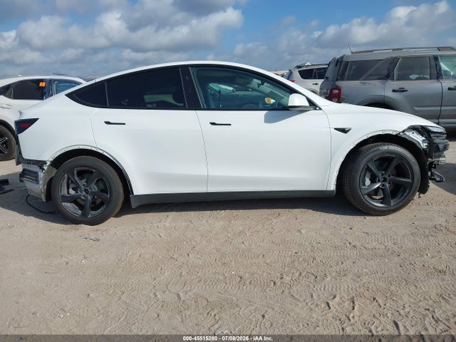 Продажа на аукционе авто 2026 Tesla Model Y All-wheel Drive/long Range Launch Series/premium All-wheel Drive, vin: 7SAYGDEE4TA393209, номер лота: 45515280