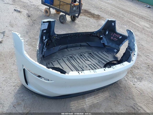Продажа на аукционе авто 2026 Tesla Model Y All-wheel Drive/long Range Launch Series/premium All-wheel Drive, vin: 7SAYGDEE4TA393209, номер лота: 45515280