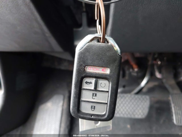 Продажа на аукционе авто 2017 Honda Civic Ex, vin: 2HGFC2F73HH573694, номер лота: 45515302