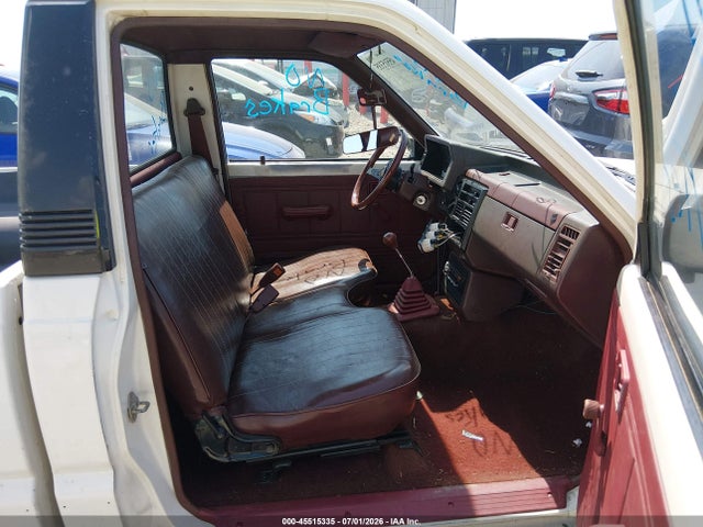 Продажа на аукционе авто 1987 Mazda B2000, vin: JM2UF1117H0575362, номер лота: 45515335