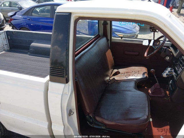 Продажа на аукционе авто 1987 Mazda B2000, vin: JM2UF1117H0575362, номер лота: 45515335