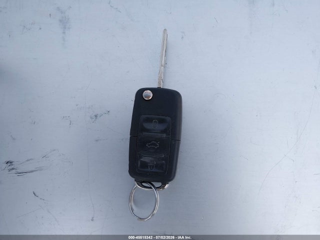 2006 Volkswagen New Beetle 2.5 მანქანა იყიდება აუქციონზე, vin: 3VWRW31C26M405103, აუქციონის ნომერი: 45515342