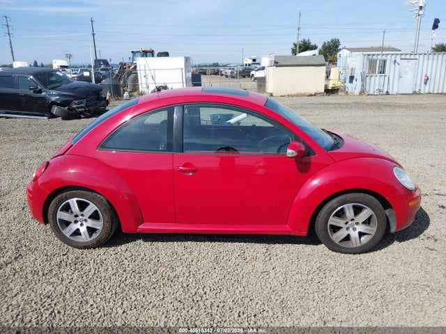 2006 Volkswagen New Beetle 2.5 მანქანა იყიდება აუქციონზე, vin: 3VWRW31C26M405103, აუქციონის ნომერი: 45515342