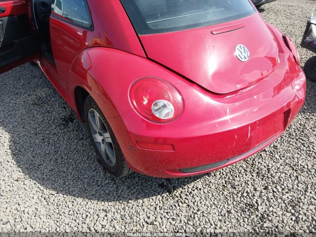 2006 Volkswagen New Beetle 2.5 მანქანა იყიდება აუქციონზე, vin: 3VWRW31C26M405103, აუქციონის ნომერი: 45515342