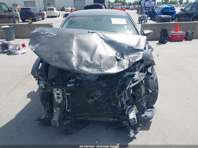 2015 Chrysler 200 Limited მანქანა იყიდება აუქციონზე, vin: 1C3CCCAB7FN561902, აუქციონის ნომერი: 45515348
