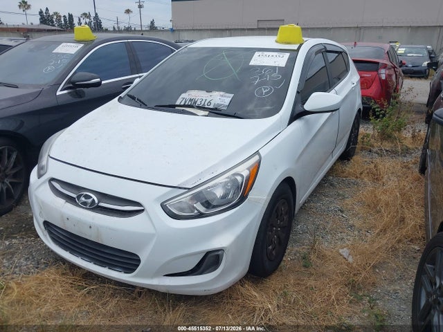 Hyundai ACCENT SE 2017 KMHCT5AE0HU317353 Image 2