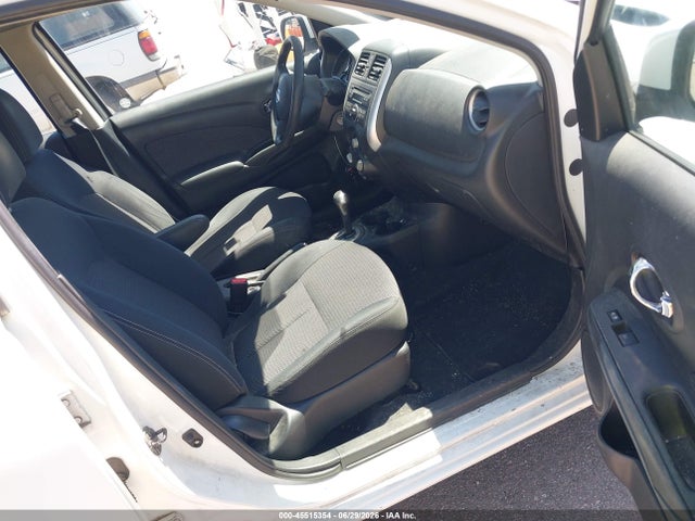 3N1CN7AP0EL812494 Nissan Versa 1.6 Sv