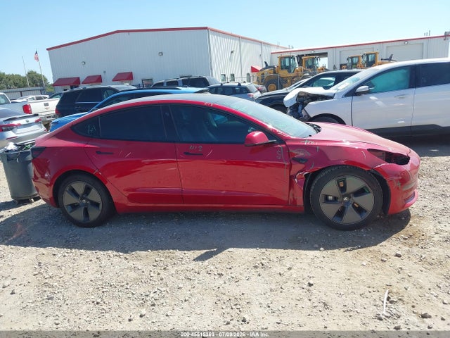 Tesla Model 3 Standard Range Plus Rear-wheel Drive 2021 5YJ3E1EA2MF090412 Image 14