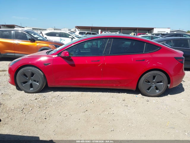 Tesla Model 3 Standard Range Plus Rear-wheel Drive 2021 5YJ3E1EA2MF090412 Image 15