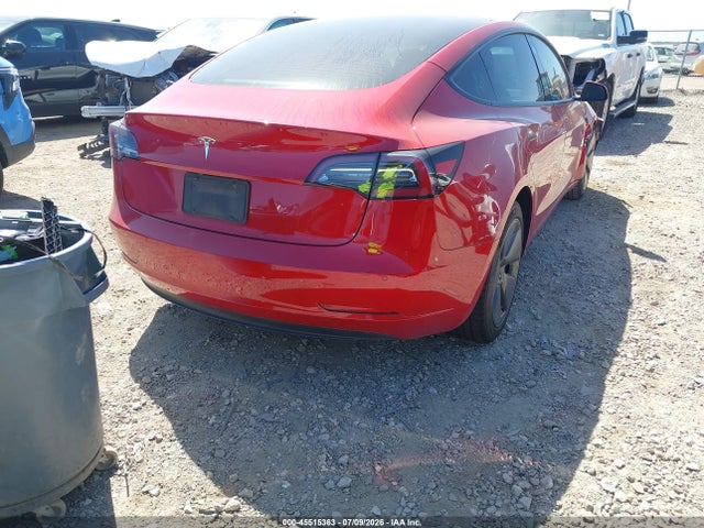 Tesla Model 3 Standard Range Plus Rear-wheel Drive 2021 5YJ3E1EA2MF090412 Image 4