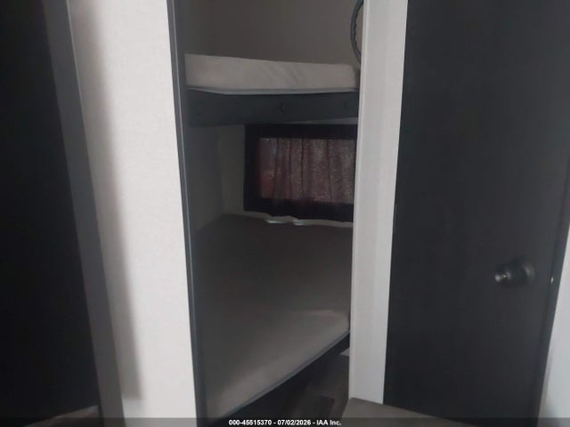 Продаж на аукціоні авто 2026 Jayco Slx, vin: 1UJBC0AK6T1YF0399, номер лоту: 45515370