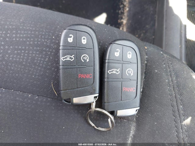 Продаж на аукціоні авто 2015 Chrysler 200 Limited, vin: 1C3CCCAB9FN666828, номер лоту: 45515385