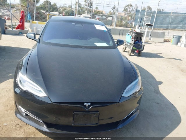 Продаж на аукціоні авто 2018 Tesla Model S 100d/75d/p100d, vin: 5YJSA1E29JF248806, номер лоту: 45515406
