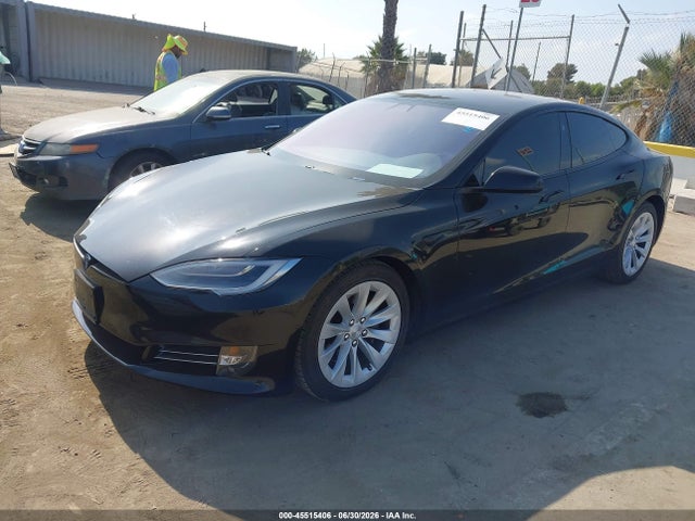 Продаж на аукціоні авто 2018 Tesla Model S 100d/75d/p100d, vin: 5YJSA1E29JF248806, номер лоту: 45515406