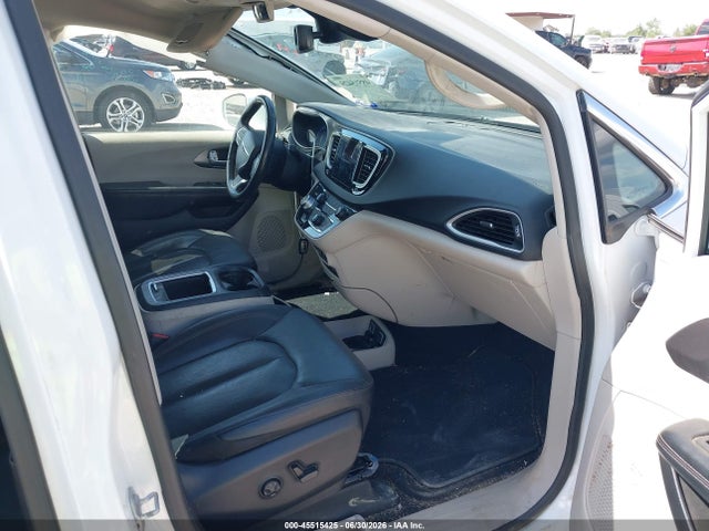 Продажа на аукционе авто 2020 Chrysler Pacifica Touring L Plus, vin: 2C4RC1EG4LR273057, номер лота: 45515425