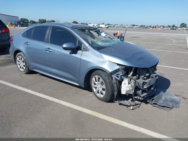 2020 Toyota Corolla Le მანქანა იყიდება აუქციონზე, vin: 5YFEPRAE7LP029182, აუქციონის ნომერი: 45515512