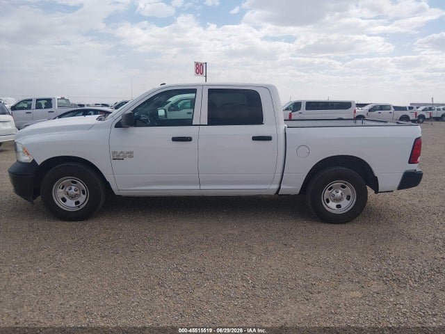 3C6RR6KG8LG253598 RAM 1500 Classic Tradesman 4x2 5&#039;7 Box